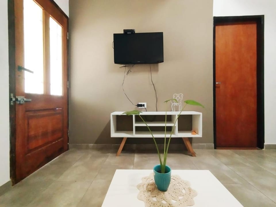 Communal lounge/ TV room, TV and multimedia