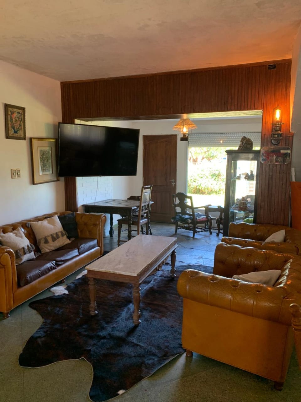 Communal lounge/ TV room, Living room