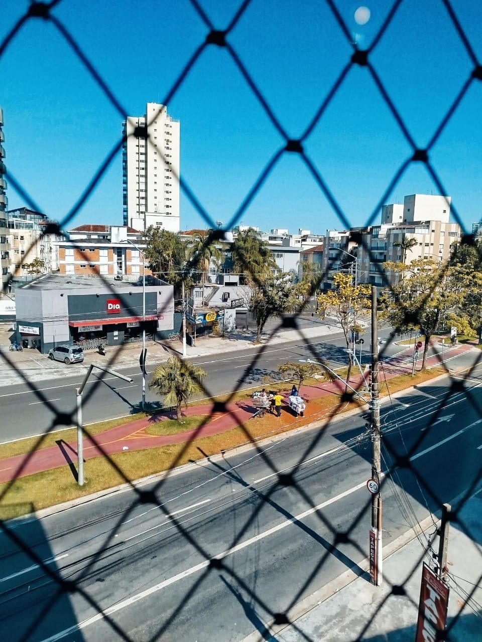 Apartamento 400 metros praia da enseada Apartment in State of São Paulo