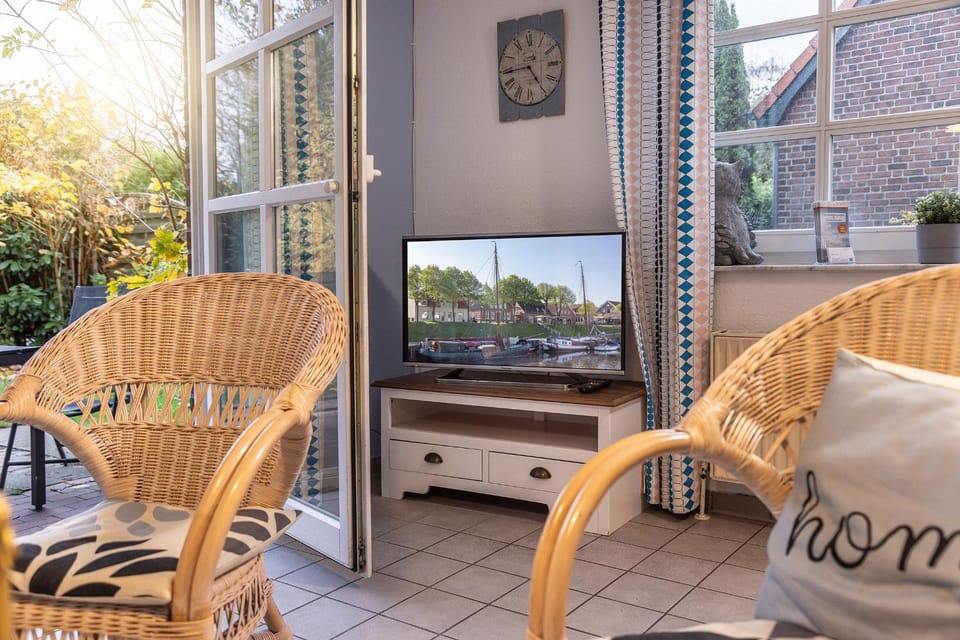 50010 Ferienhaus Eulennest House in Wittmund