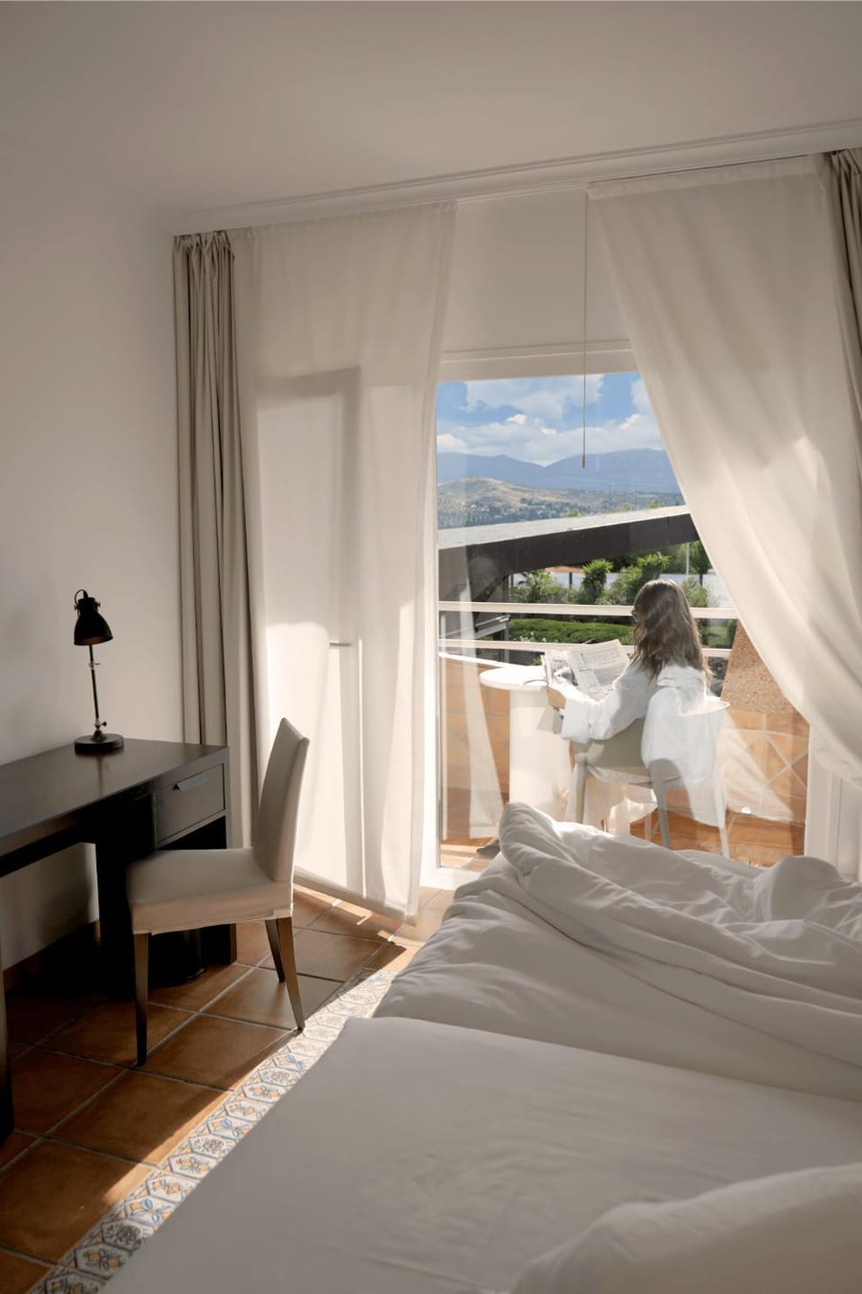 Bed, Balcony/Terrace, Photo of the whole room, Bedroom