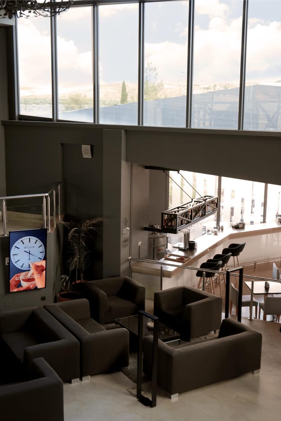 Restaurant/places to eat, Seating area