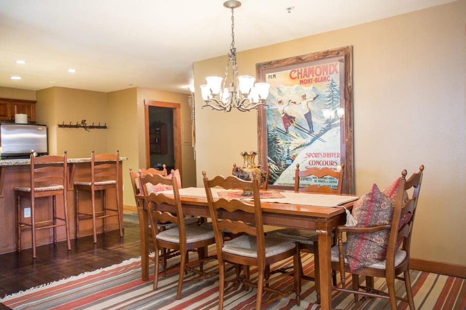 3409 - Two Bedroom Deluxe Powderhorn Lodge condo Apartment in Burnt Flat