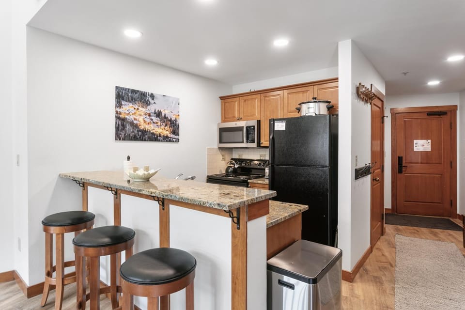 1404 - Two Bedroom Standard Eagle Springs West condo Apartment in Wasatch County