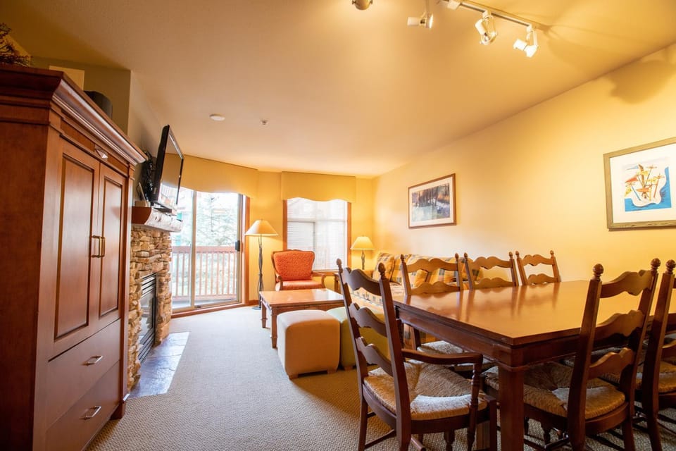 3309A - One Bedroom Standard Powderhorn Lodge Apartment in Burnt Flat