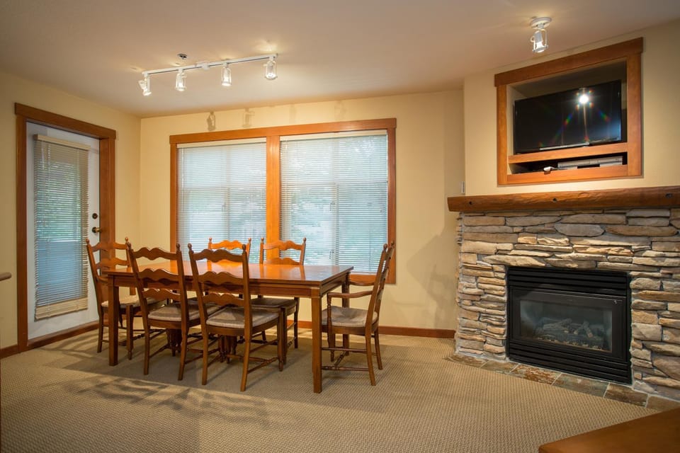 3205 - Two Bedroom Standard Powderhorn Lodge condo Apartment in Wasatch County