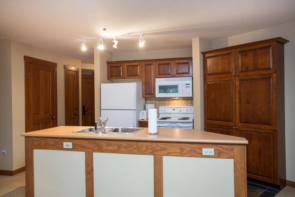 3205 - Two Bedroom Standard Powderhorn Lodge condo Apartment in Wasatch County