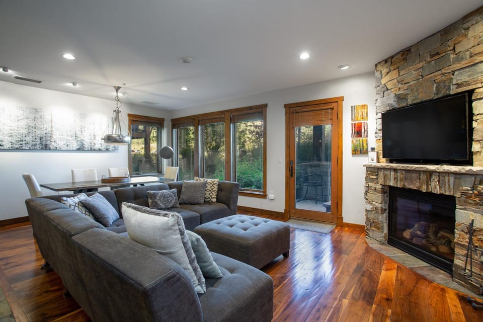1 Bedroom Condo with Spa - Silver Baron Lodge Apartment in Park City