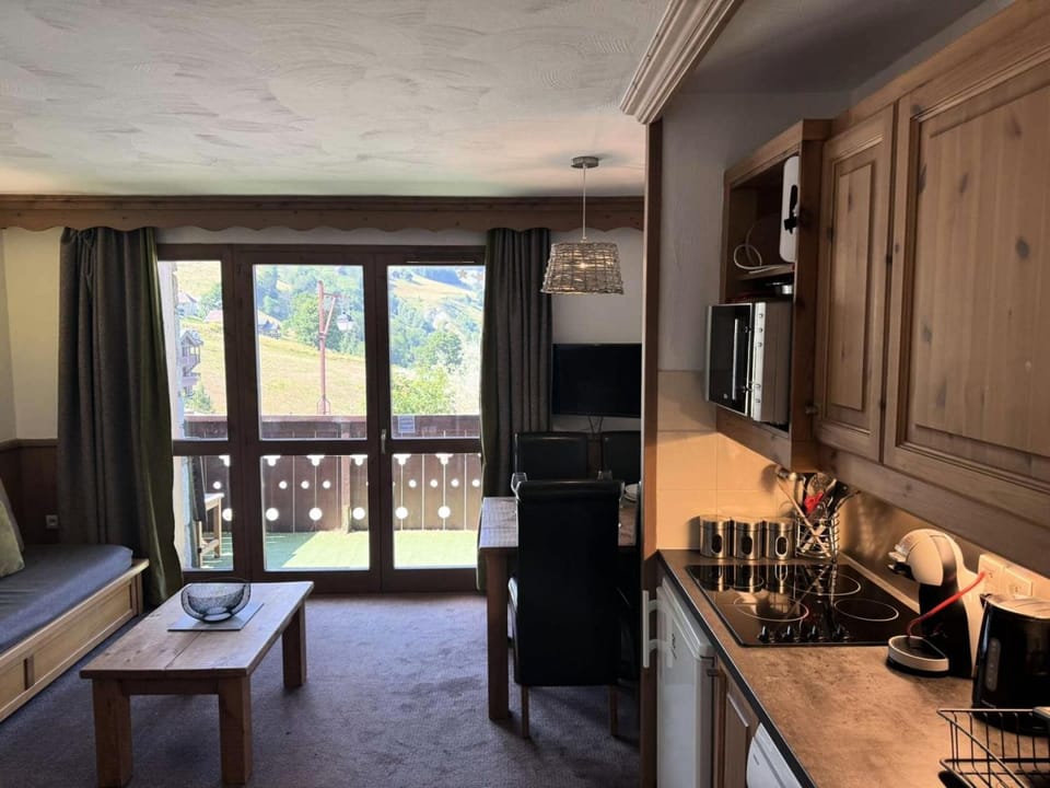 Résidence Valeriane - La Valériane 4 - Studio proche de la rue piétonne et piste de luge MAE-8144 Apartment in Les Avanchers-Valmorel