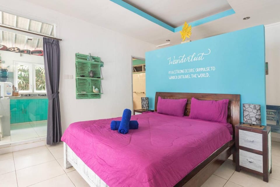 Charming 2Bdr Villa in the heart of Canggu & Beach walking Distance Villa in North Kuta