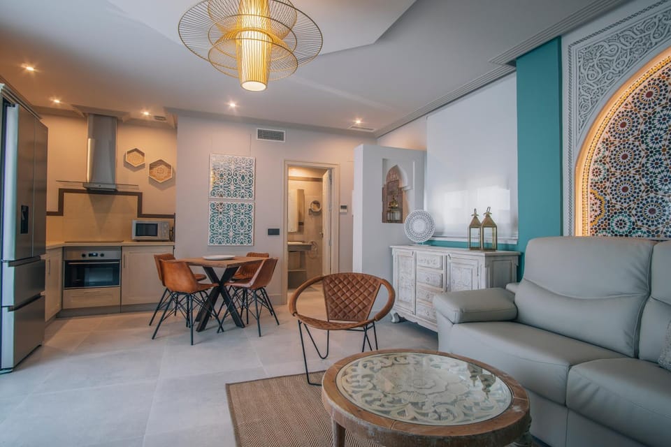 Kitchen or kitchenette, Living room