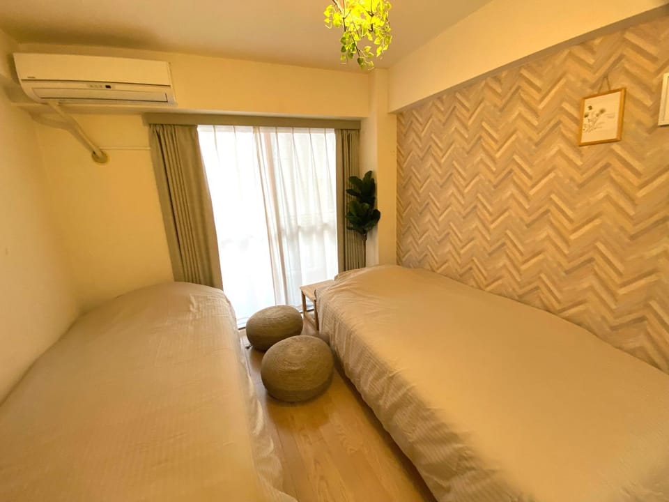 副都心線池袋駅C1出口から徒歩3分 1か月以上のご予約は6割Off Apartment in Japan