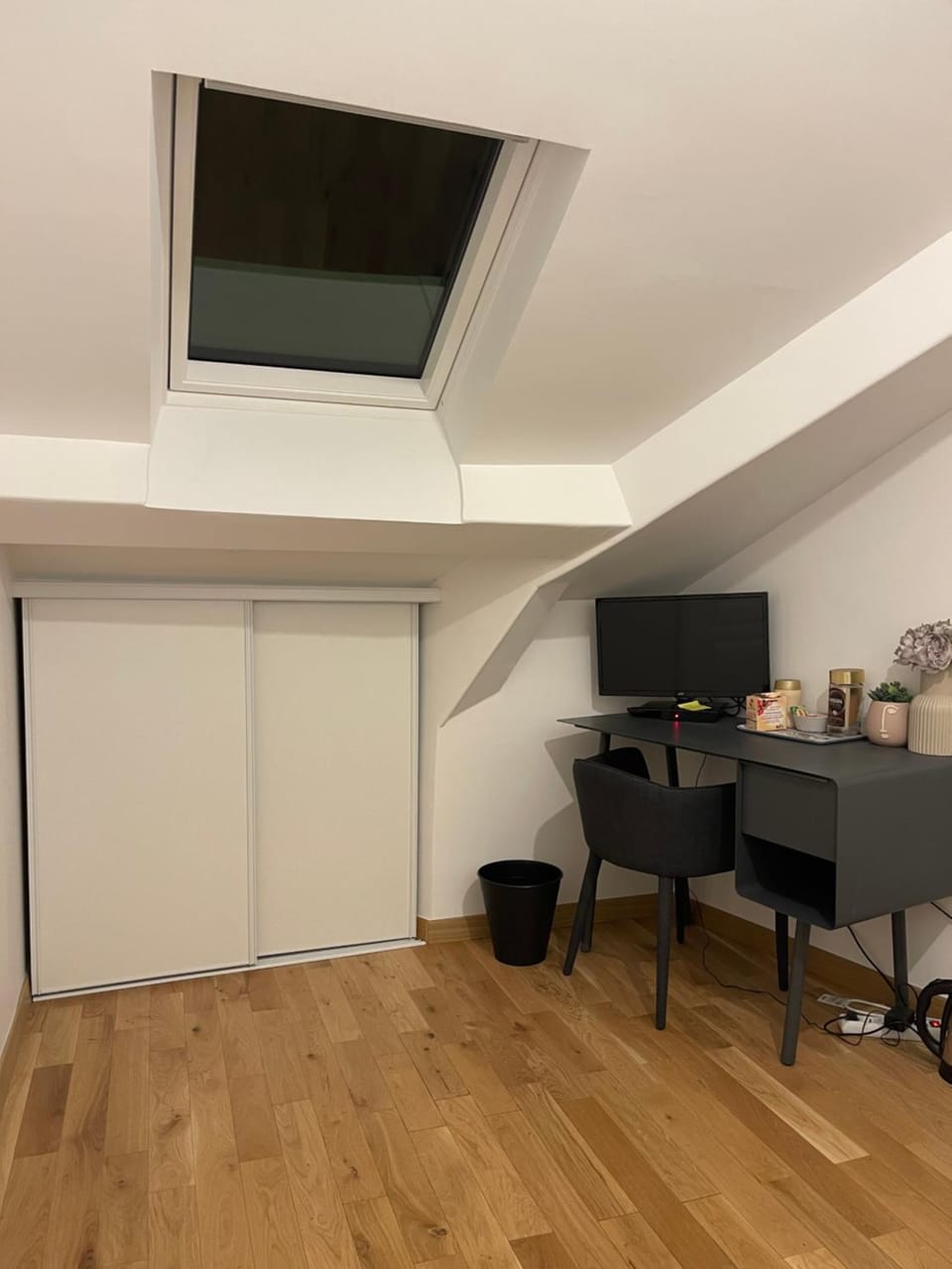 Chambre à Saint-Mandé entièrement refait à neuf Apartment in Paris