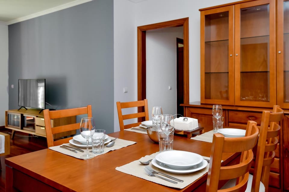 TV and multimedia, Dining area