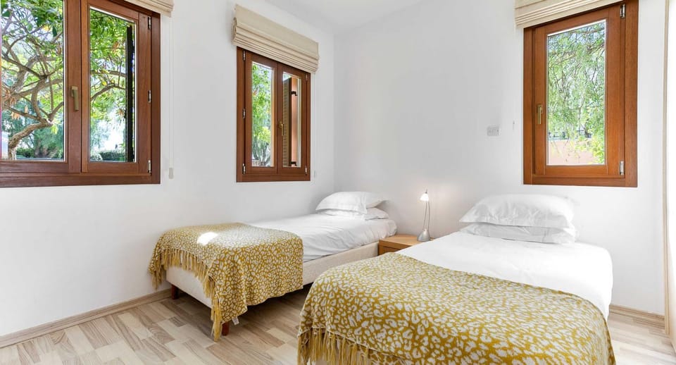 Bed, Other, Bedroom