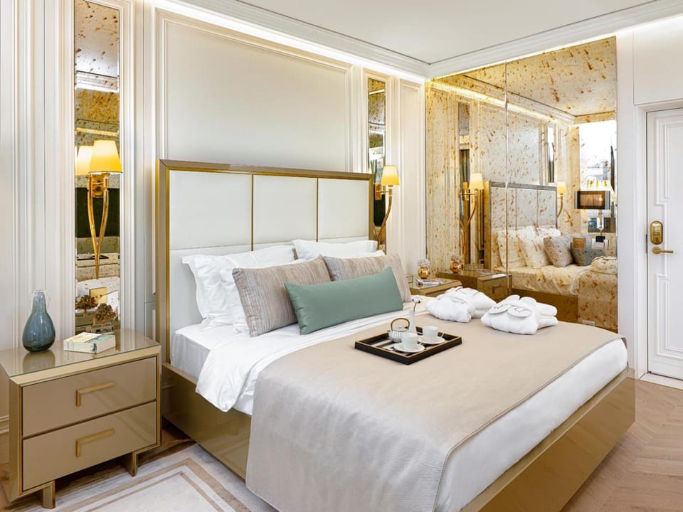 Bed, Massage, Bedroom