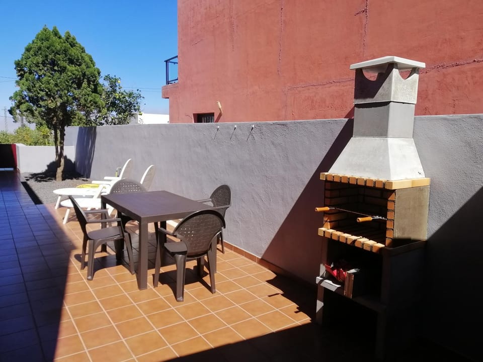 Idílico adosado en El Mocanal House in El Hierro