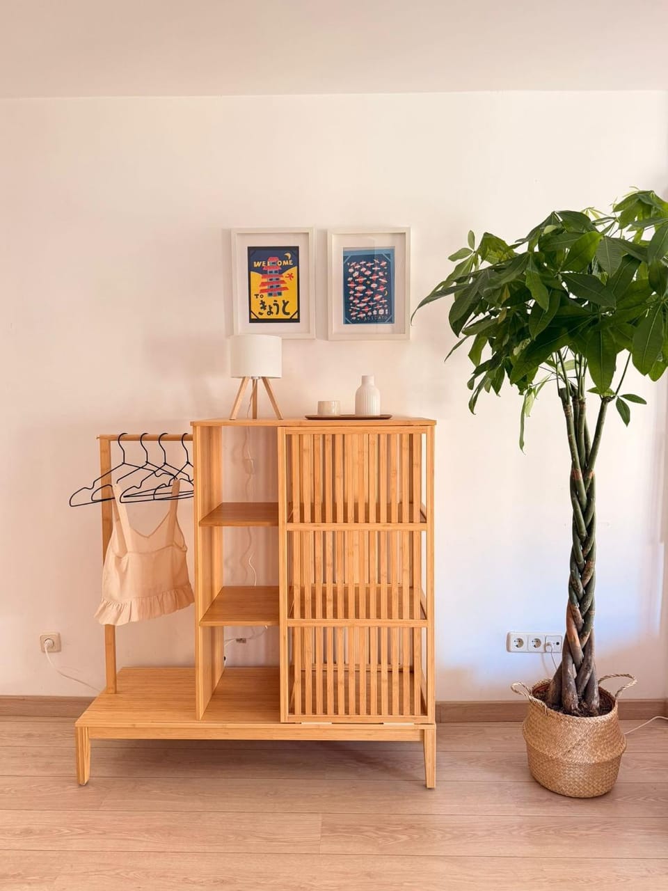 Living room, Bedroom