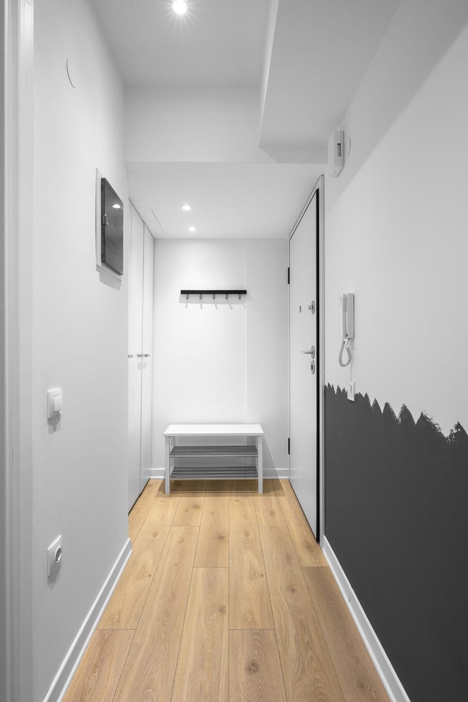 Facade/entrance, Photo of the whole room