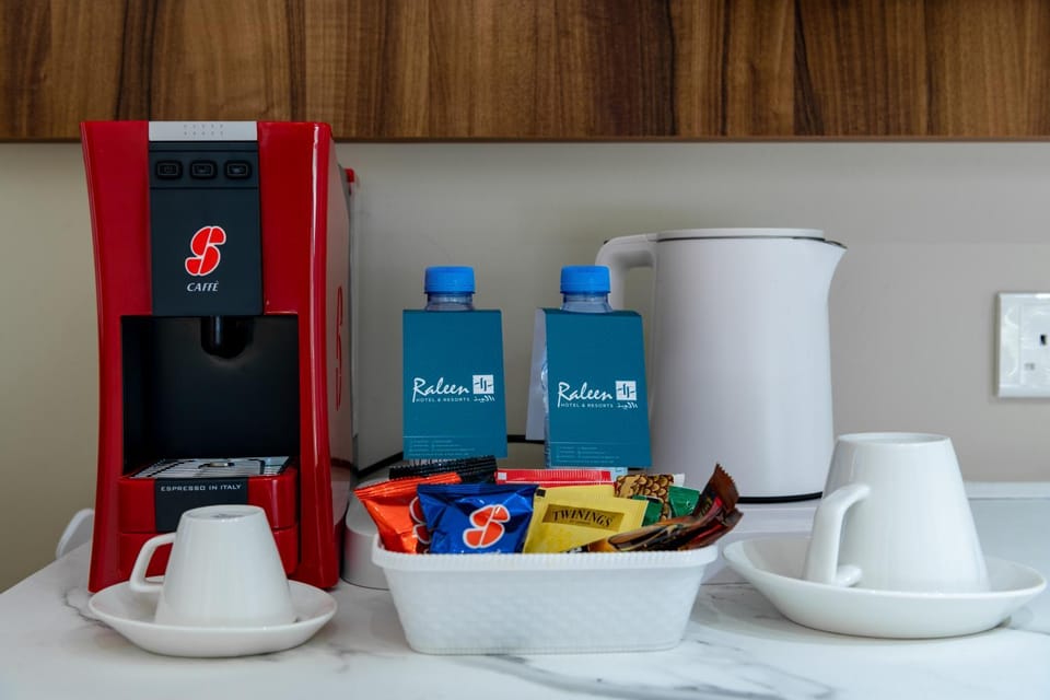 Coffee/tea facilities