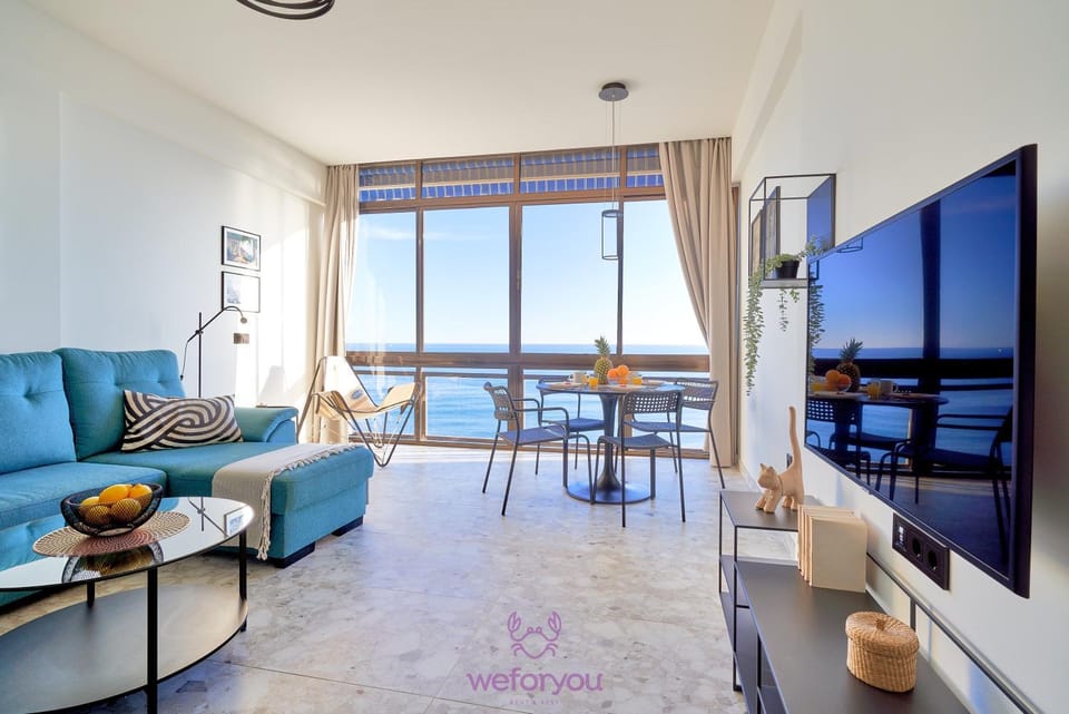 TV and multimedia, View (from property/room), Balcony/Terrace, Living room, Dining area, Sea view