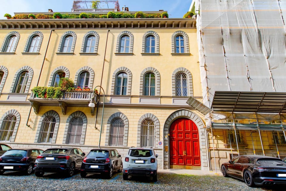 Property building, Facade/entrance, Street view