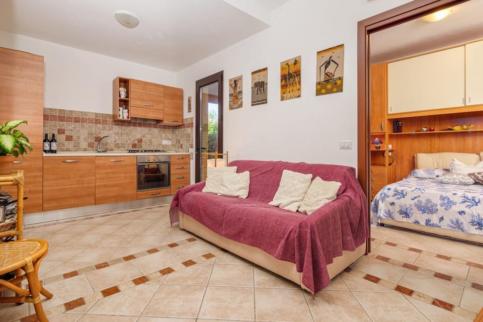 Property building, Living room, Bedroom