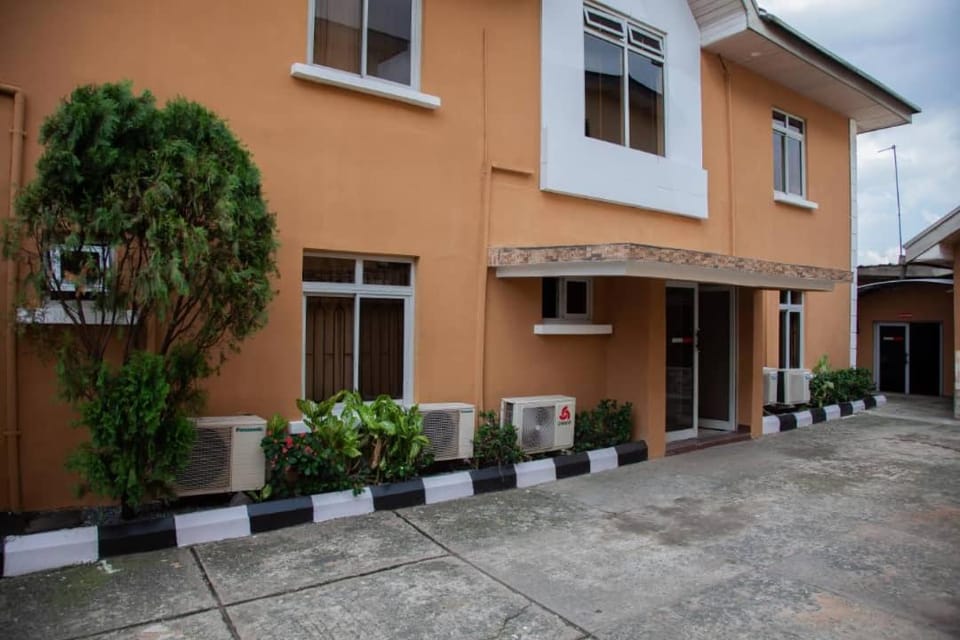 Property building, Day