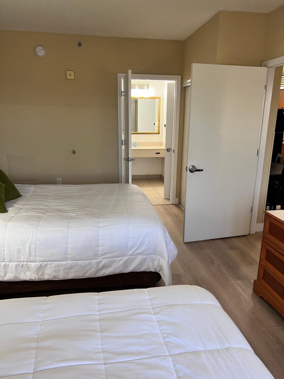Bed, Bathroom, Bedroom