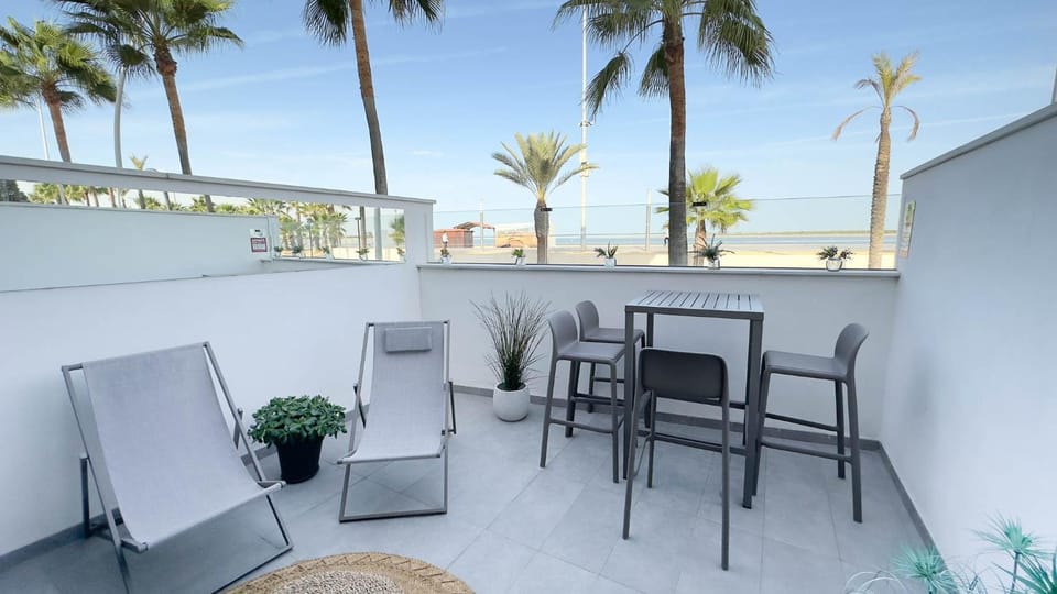 Balcony/Terrace, Seating area, Sea view