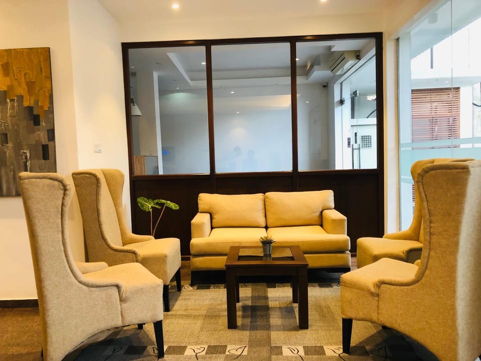 Lobby or reception, Seating area