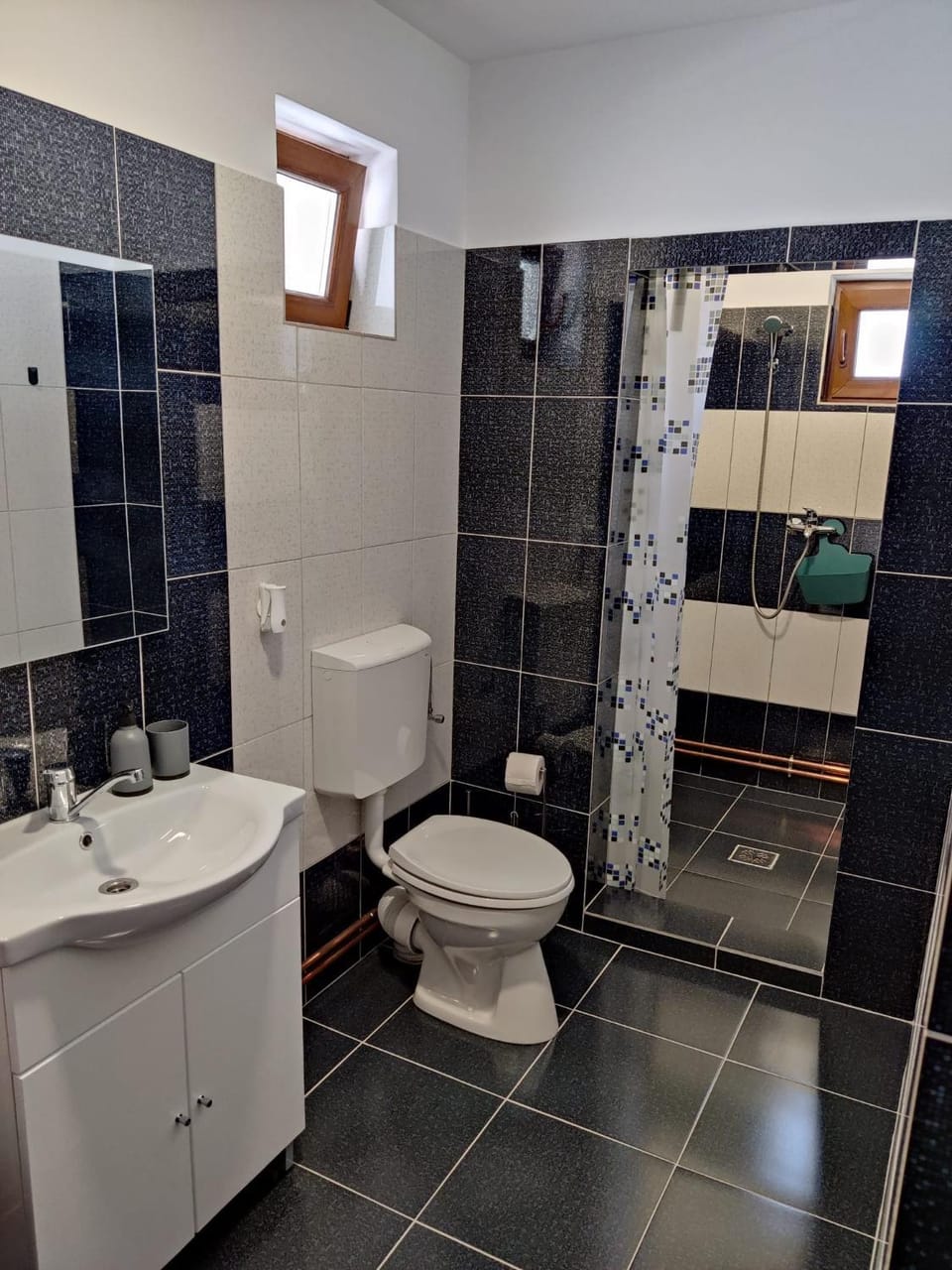 Shower, Toilet, Bathroom