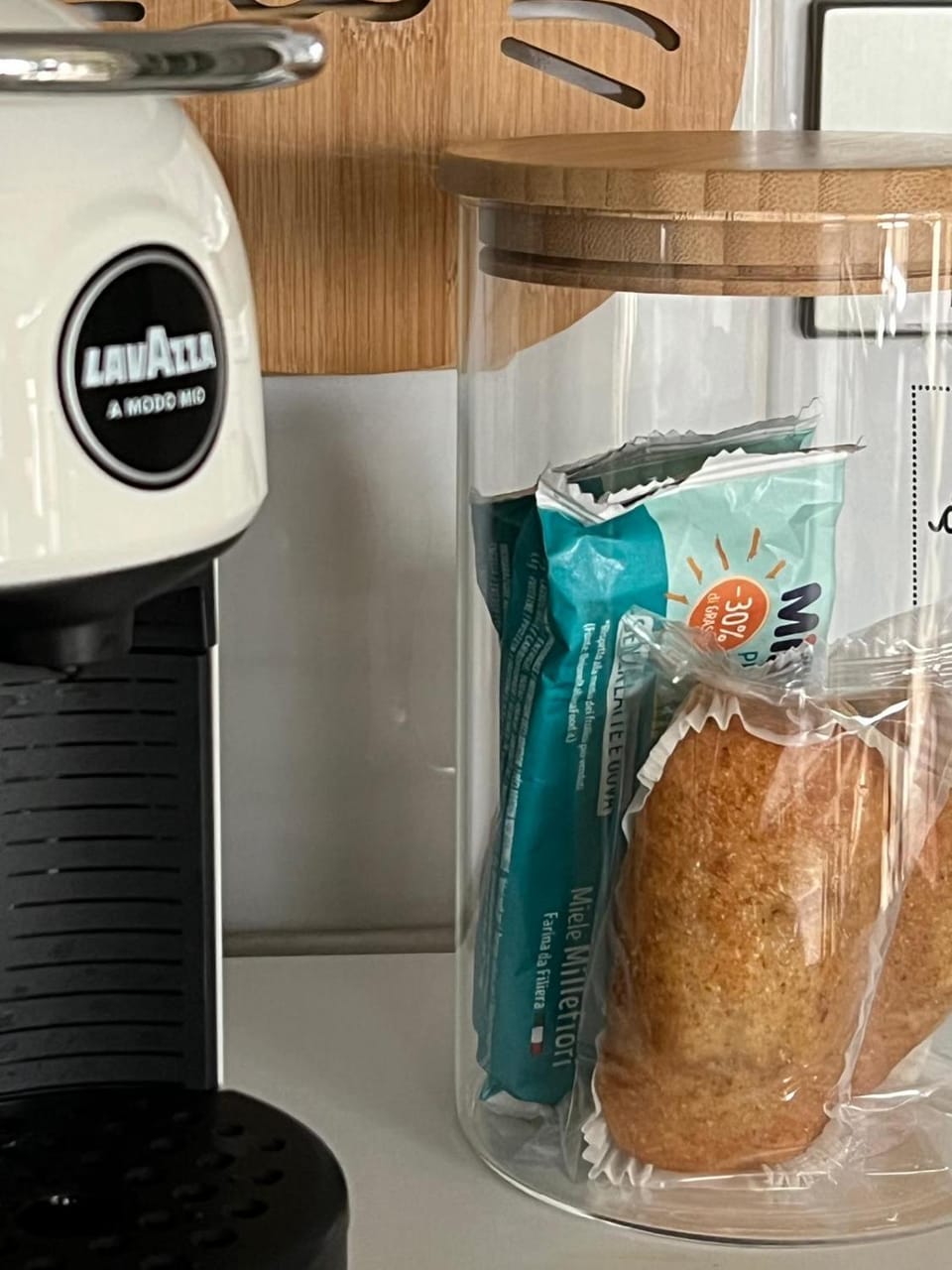 Kitchen or kitchenette, Food