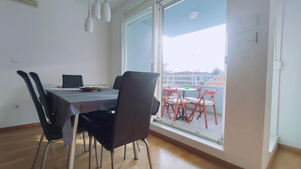 Balcony/Terrace, Dining area