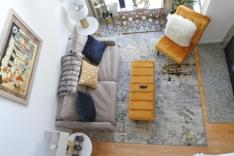 Private SoMa 2BR 1BA with Parking, Extended Stay! Apartment in San Francisco