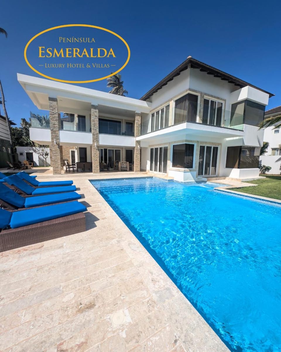 Peninsula Esmeralda Luxury Hotel & Villas Hotel in Puerto Plata