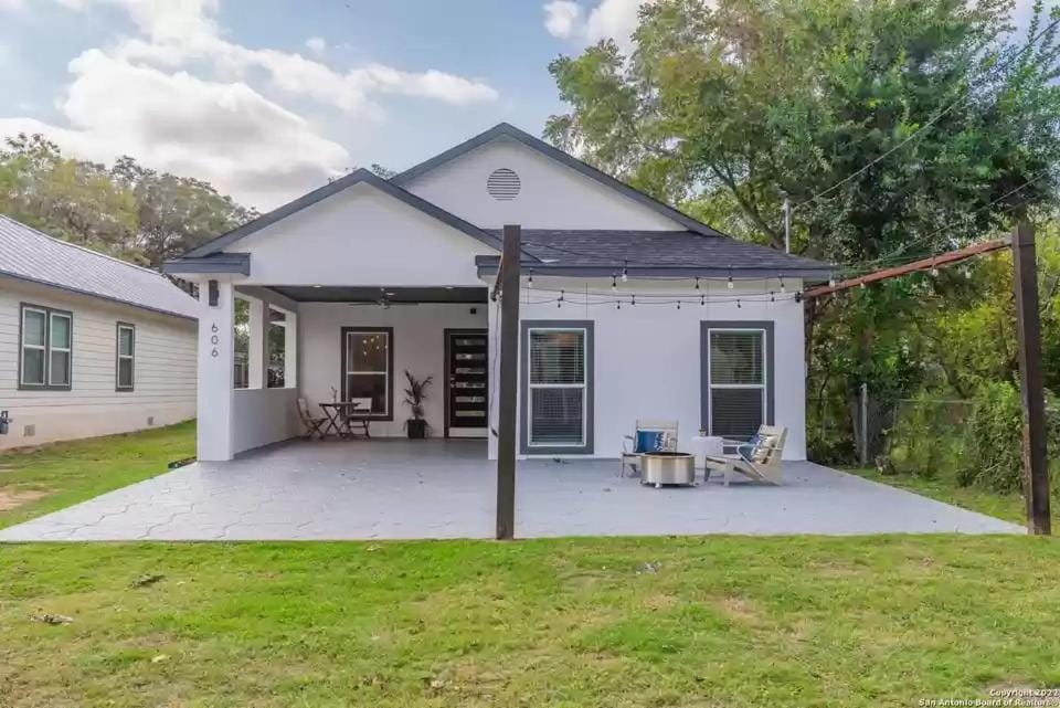 Property building, Patio