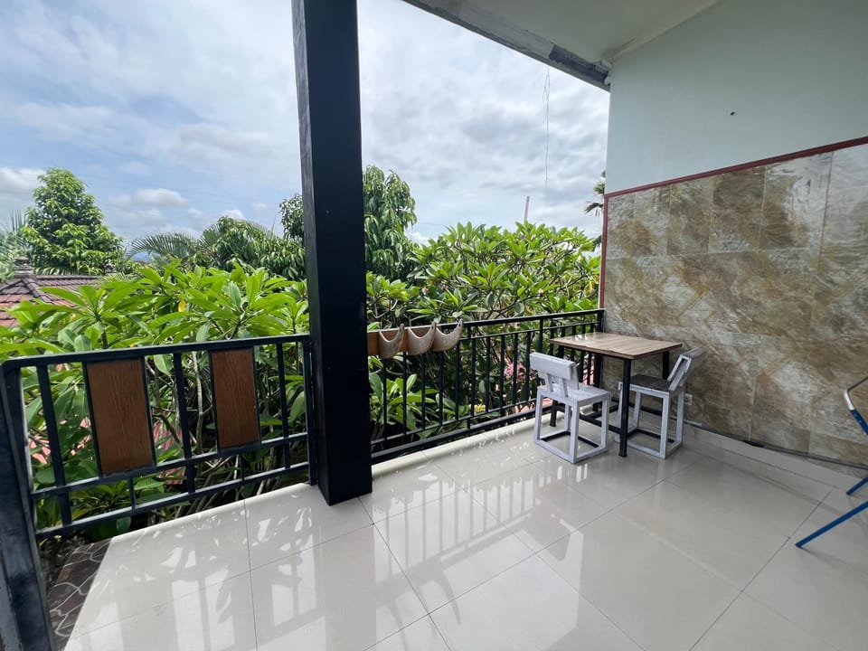 Medewi Hady Surf Camp Vacation rental in Pekutatan