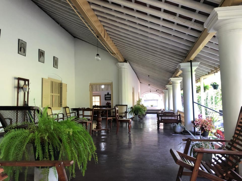 Seating area