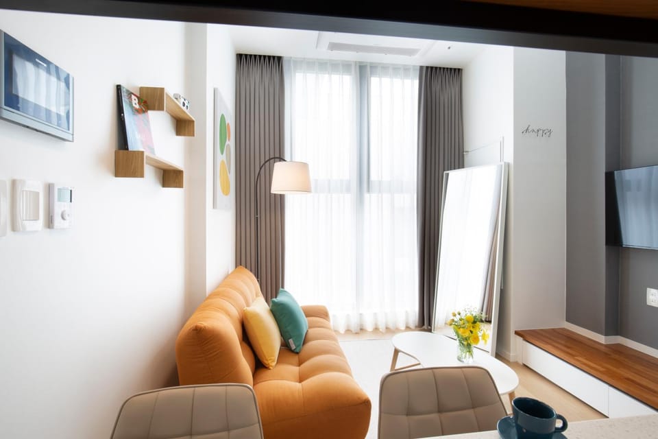 Busan Studio 202 Hotel in Busan