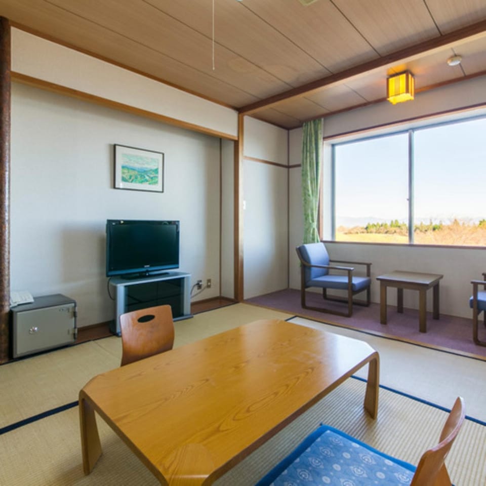 Kyukamura Chausuyama-Kogen Hotel in Aichi Prefecture
