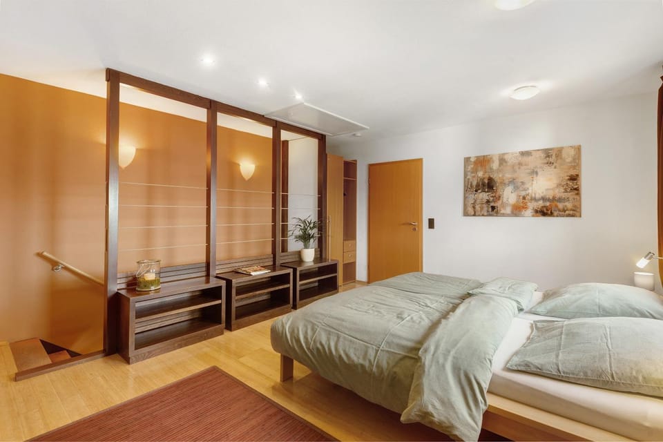 Living room, Bedroom