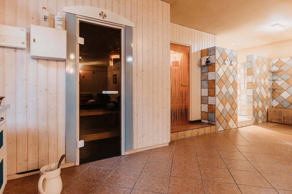 Sauna, Spa and wellness centre/facilities