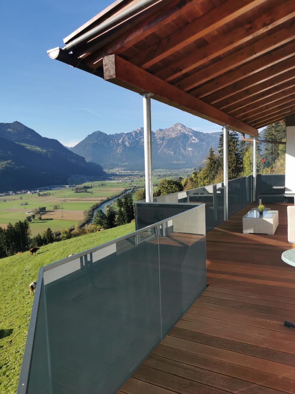 Day, Natural landscape, View (from property/room), Balcony/Terrace, Mountain view