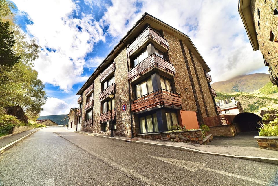 Apartamento junto a pistas en Canillo 2-8 HUT-7852 Apartment in Andorra