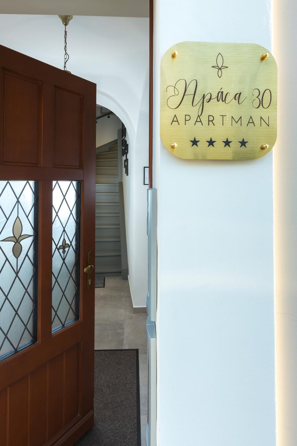 Apáca 30 Apartman **** Győr Apartment in Hungary