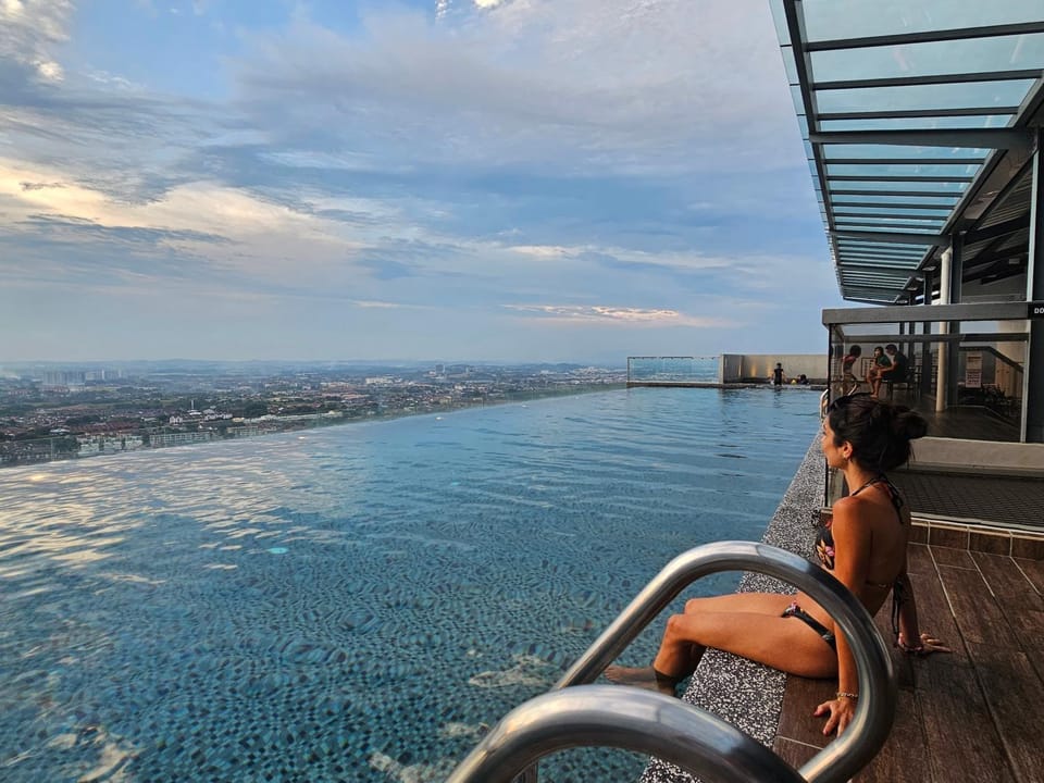 Day, Natural landscape, View (from property/room), Balcony/Terrace, Lake view, River view, Sea view