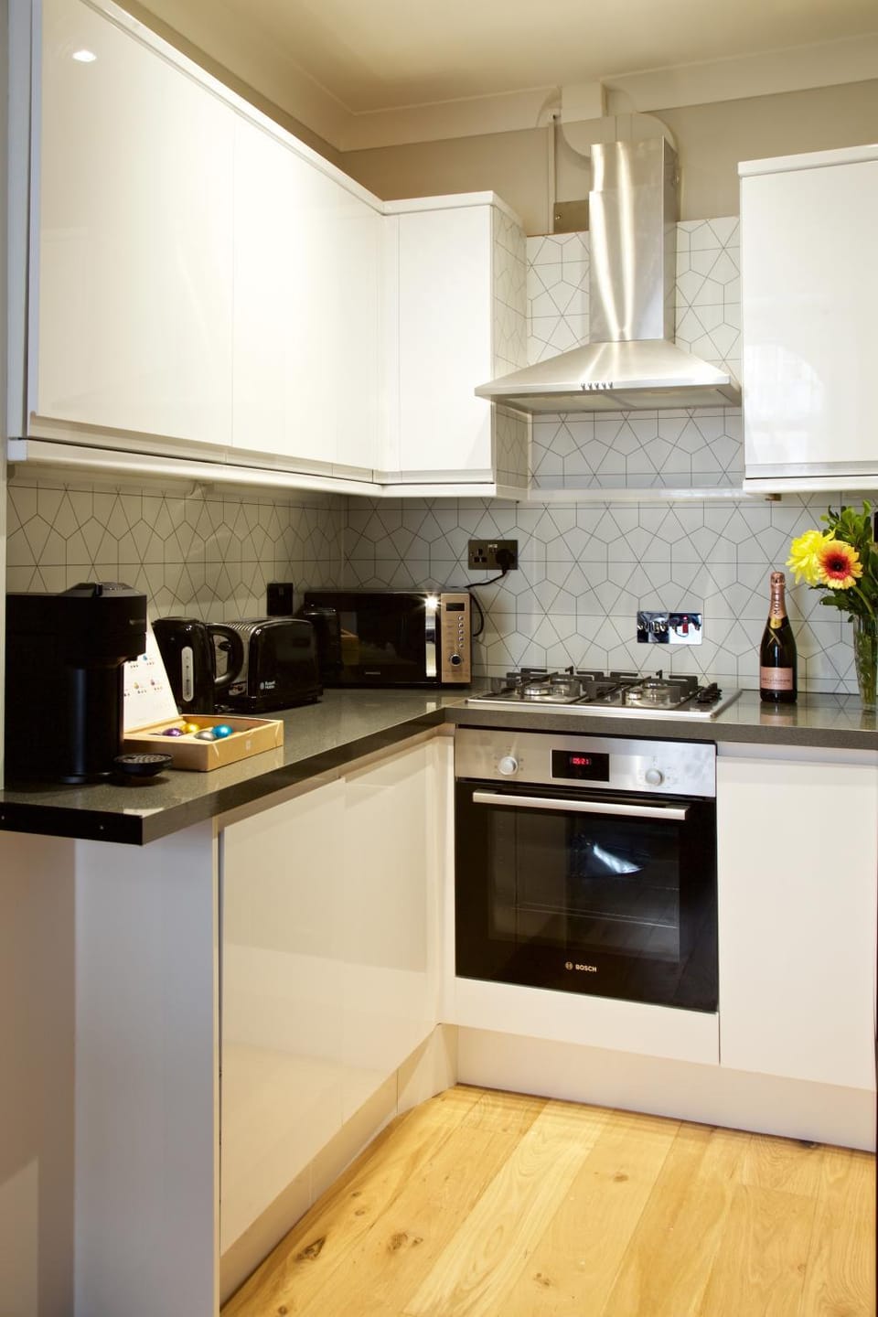 Coffee/tea facilities, Kitchen or kitchenette, dishwasher, minibar, pet friendly, stove, toaster