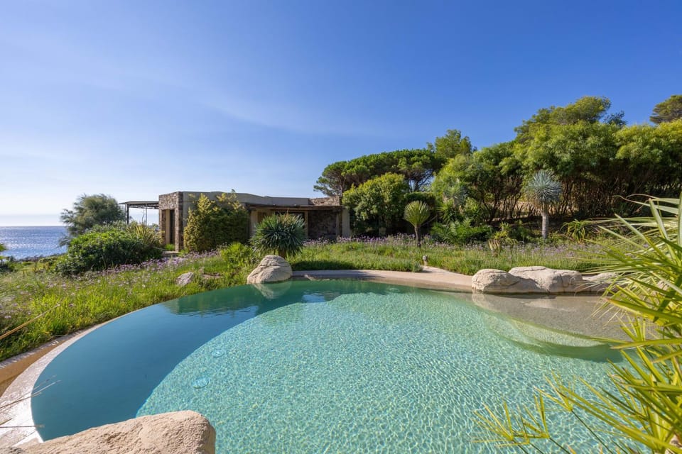Day, Natural landscape, Garden, Garden view, Pool view, Sea view, Swimming pool, Swimming pool