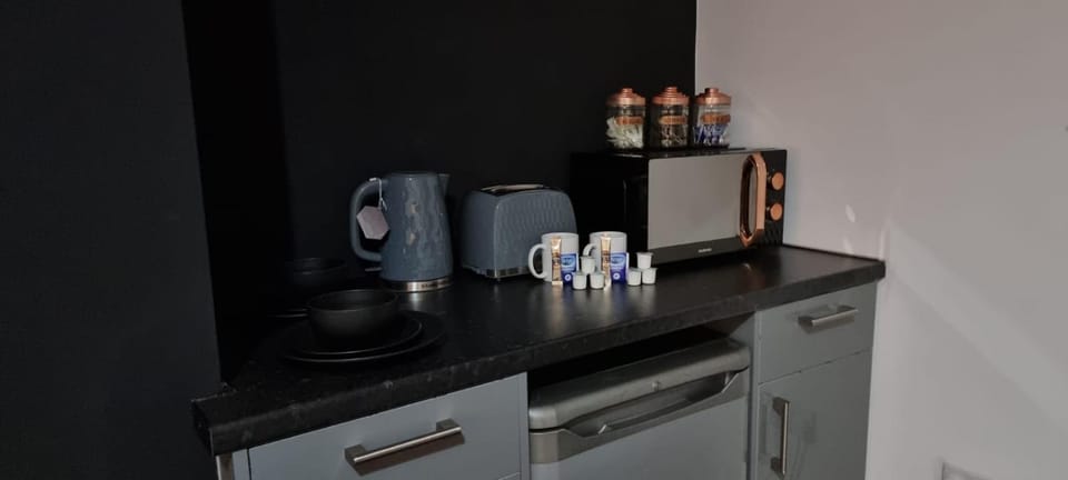 Coffee/tea facilities, Kitchen or kitchenette